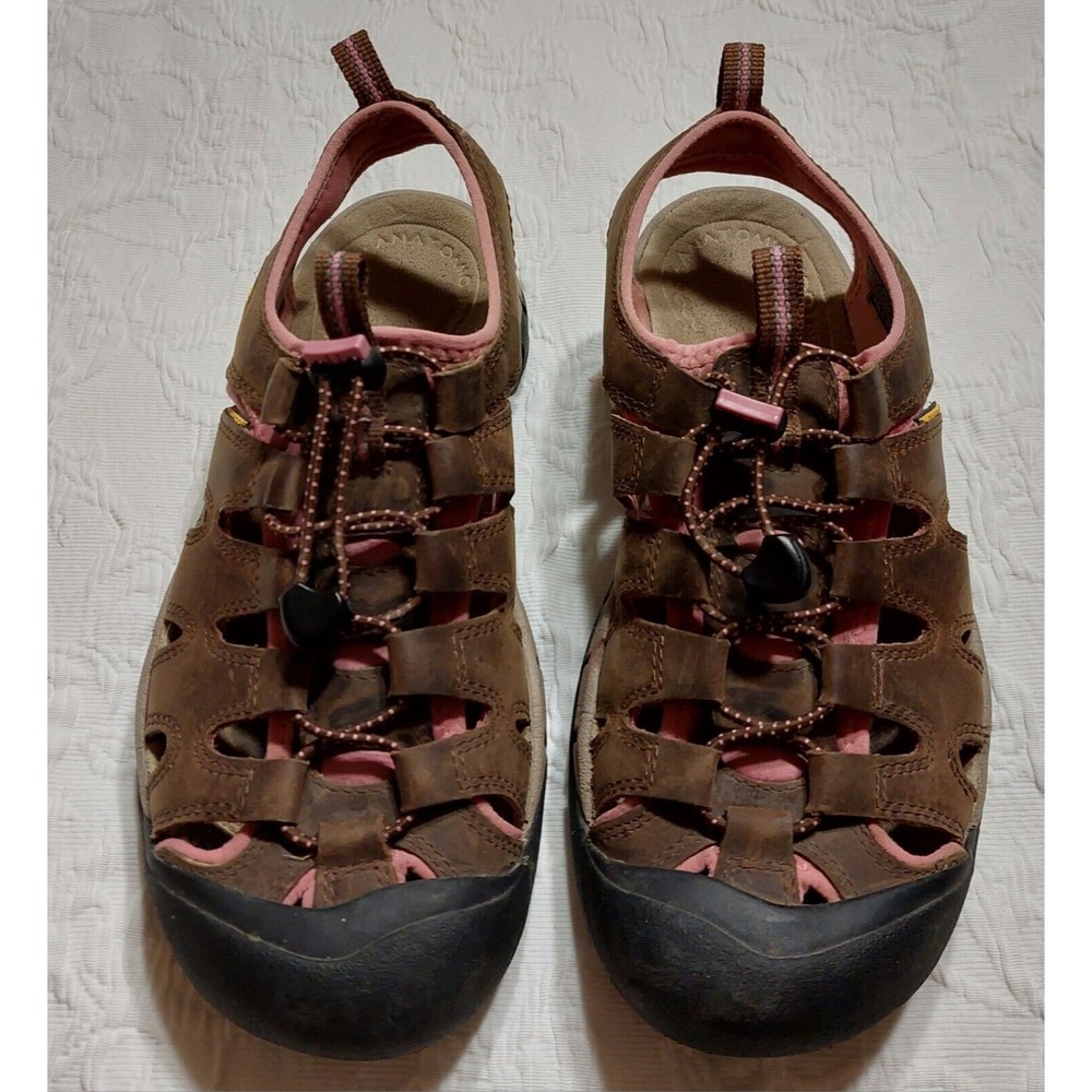KEEN Sandals Women's 8.5 W ,washable, Waterproof, Leather Comfort. - Picture 8 of 8